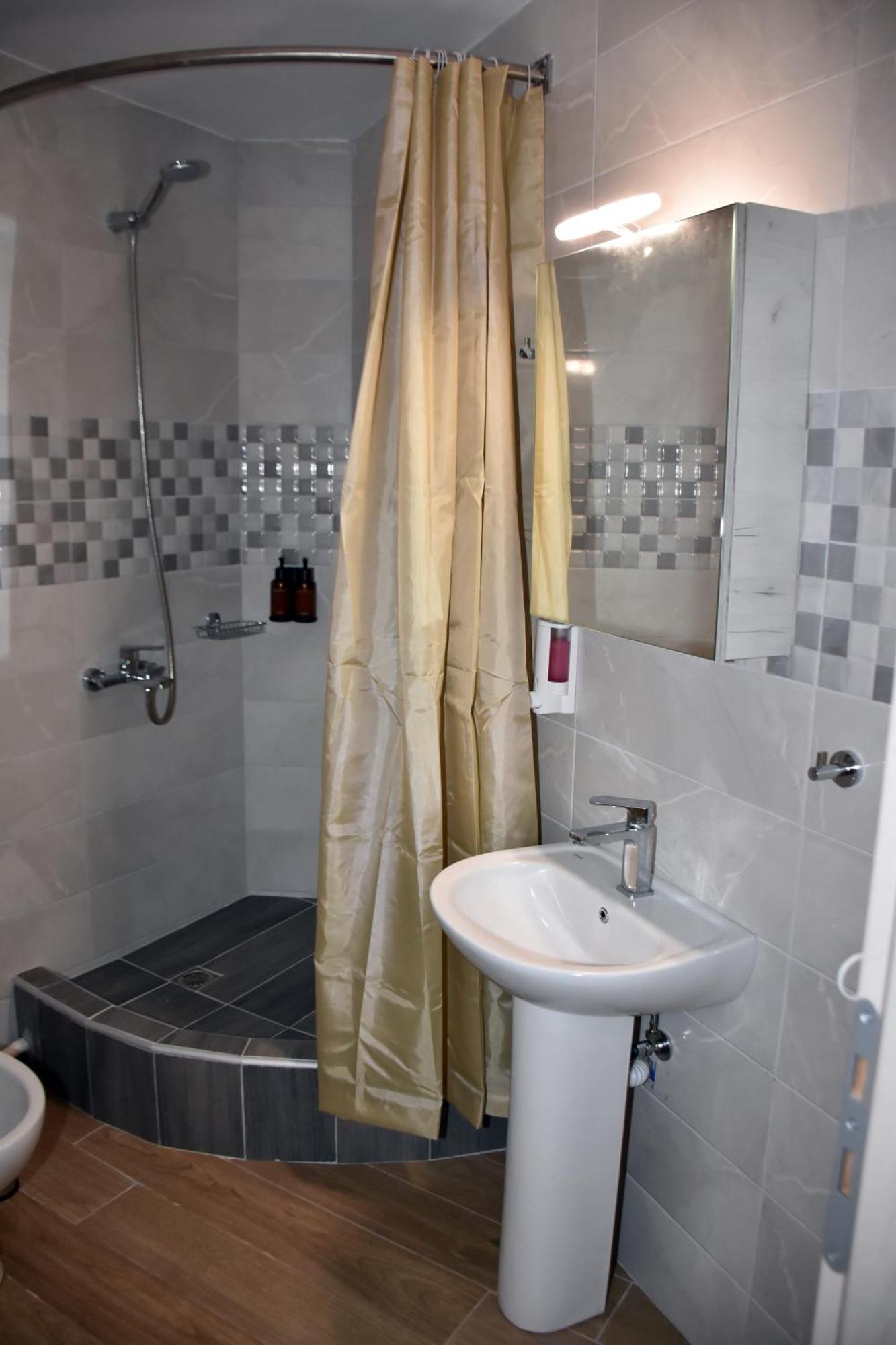 Oceanides Rooms ليفكاندي شالكيداس المظهر الخارجي الصورة